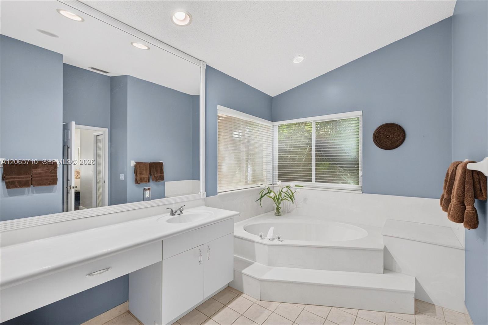 581 NW 110th Avenue