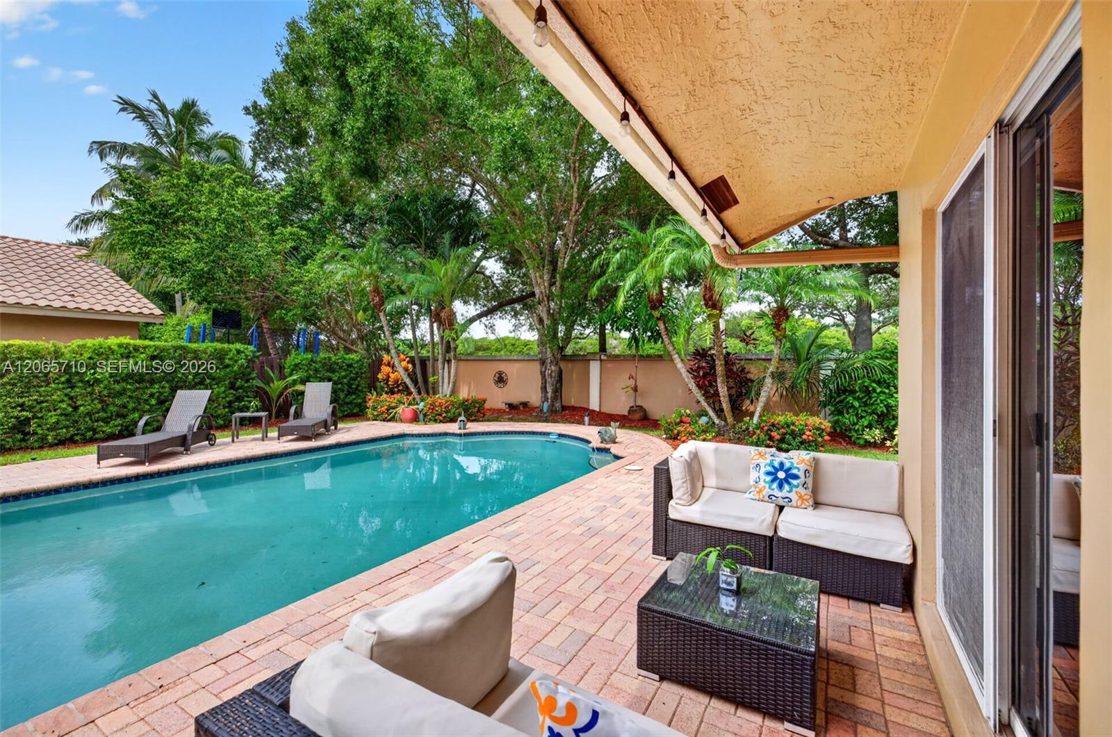 581 NW 110th Avenue