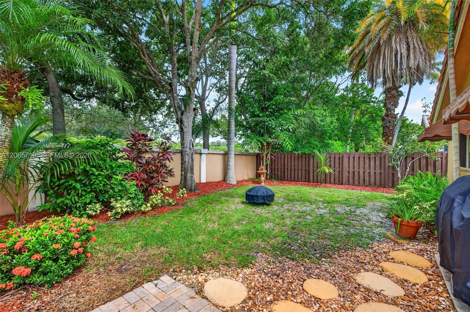 581 NW 110th Avenue