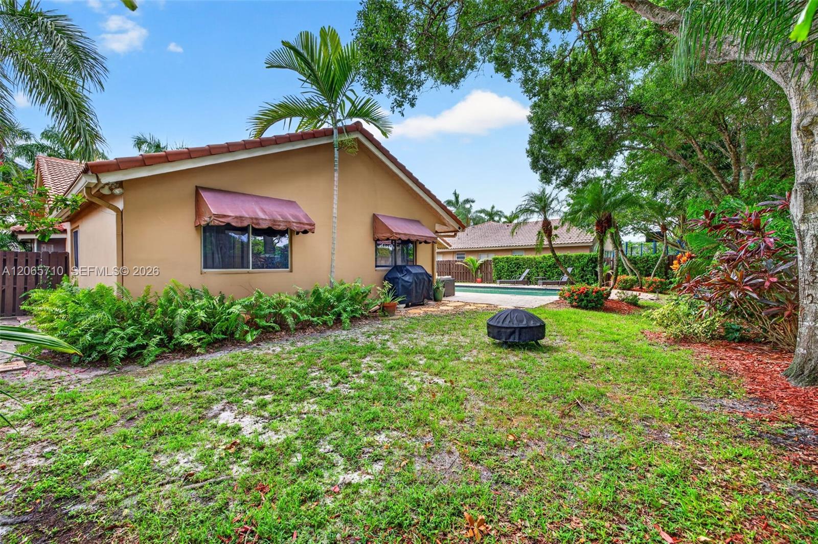 581 NW 110th Avenue