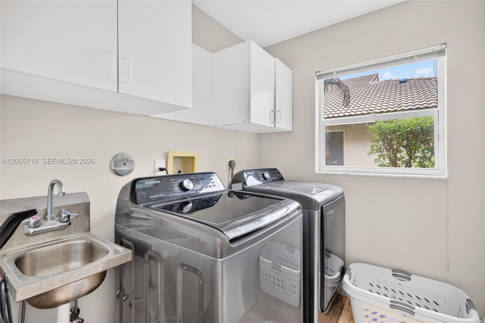 581 NW 110th Avenue