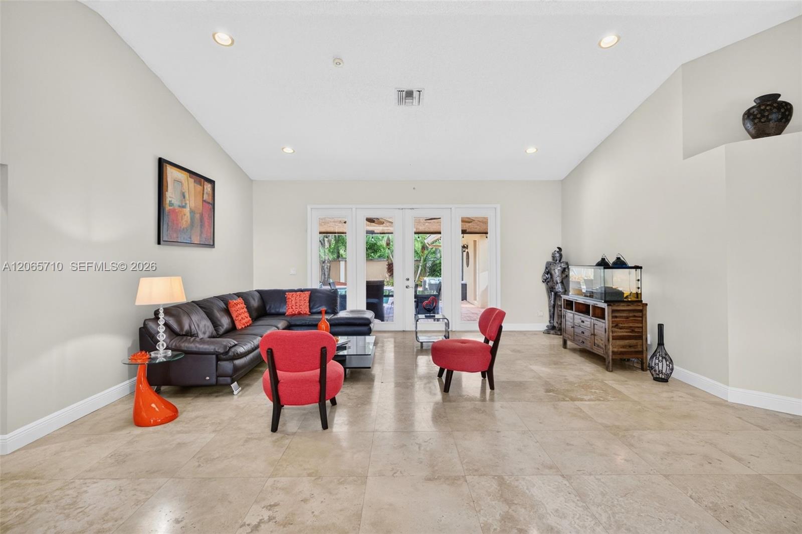 581 NW 110th Avenue
