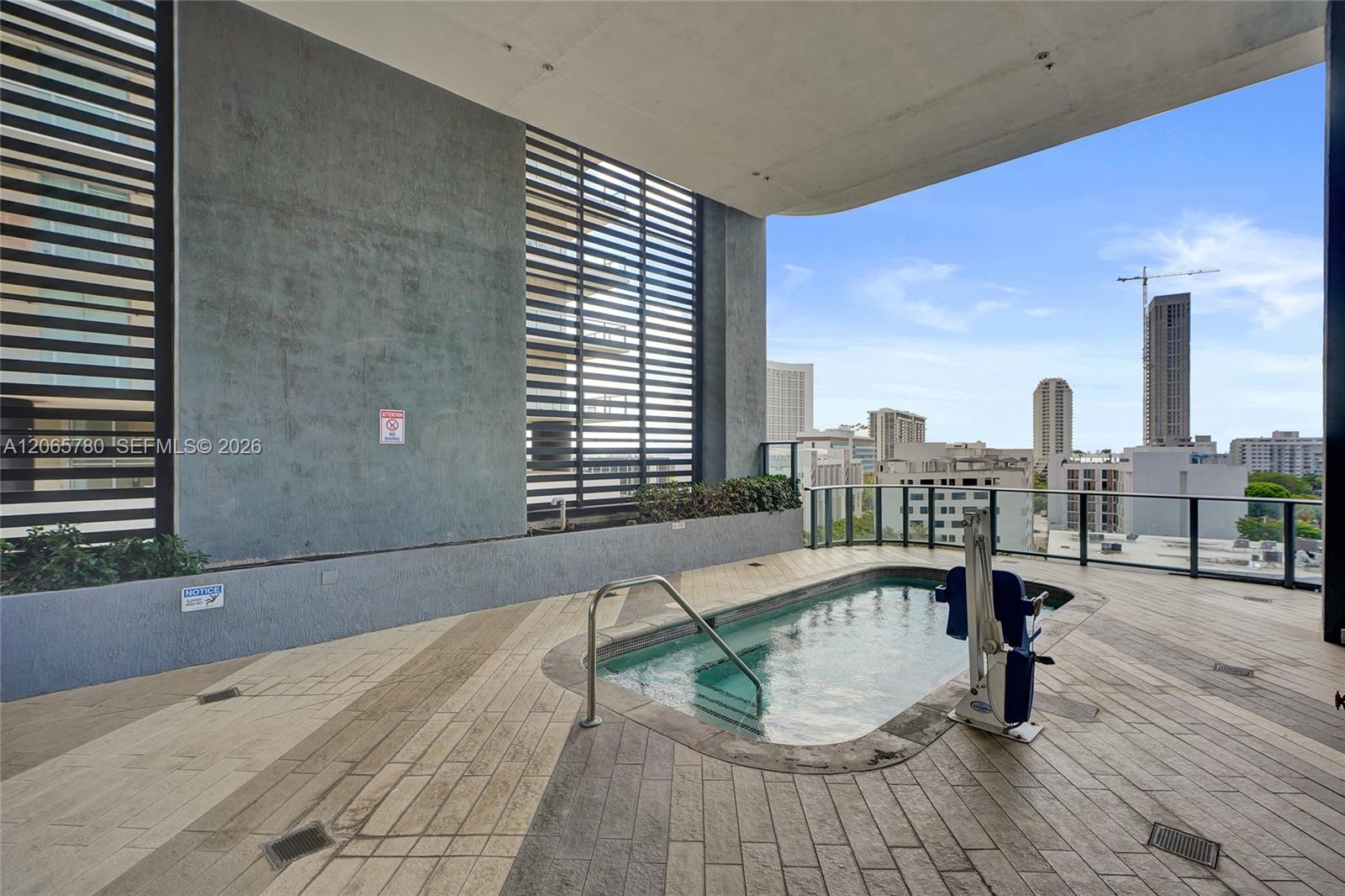 121 NE 34th Street