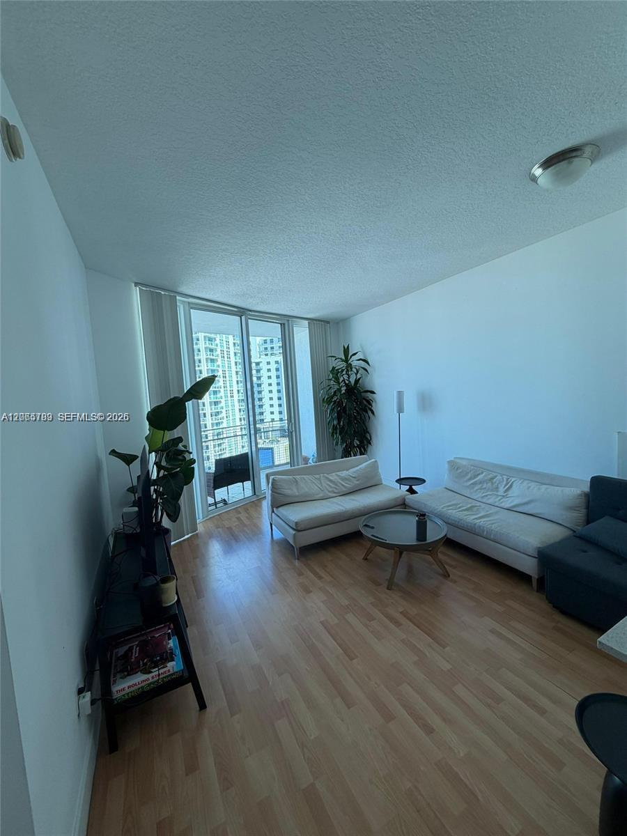 350 NE 24th Street