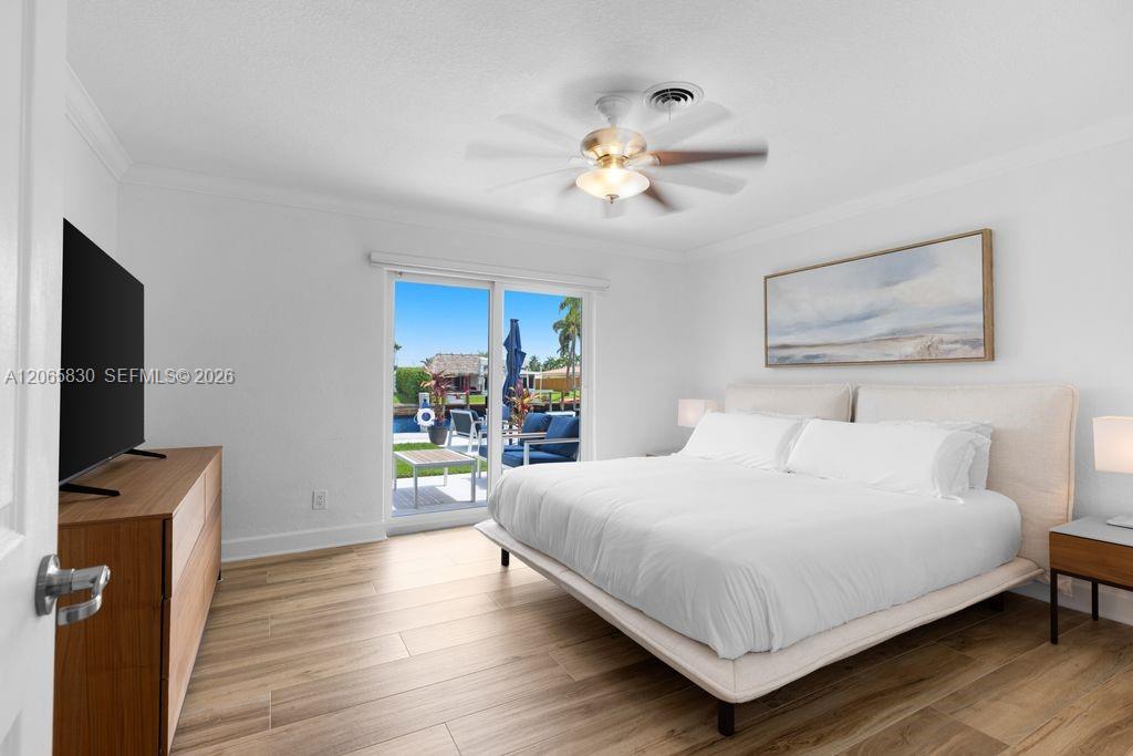261 SE 4th Street