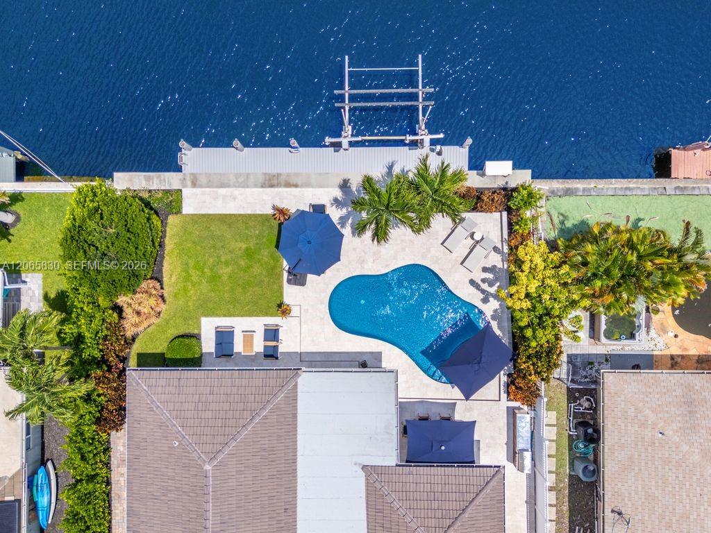 261 SE 4th Street