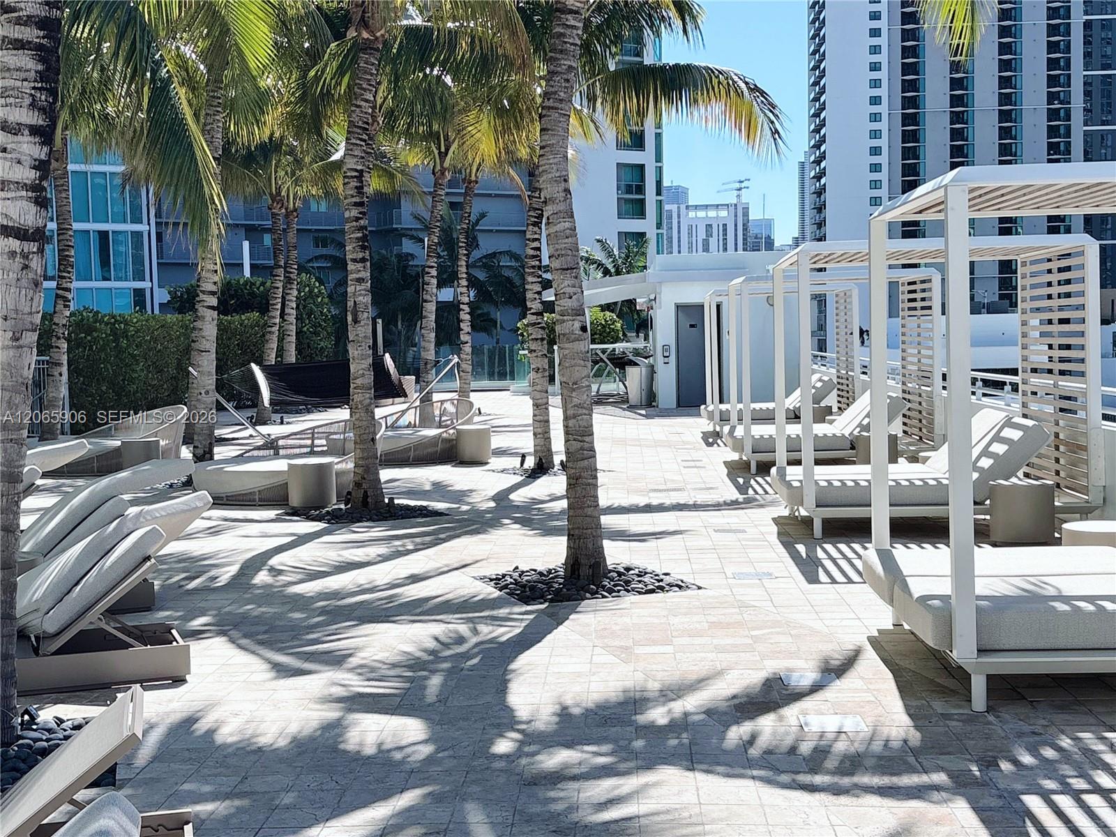 900 Biscayne Boulevard