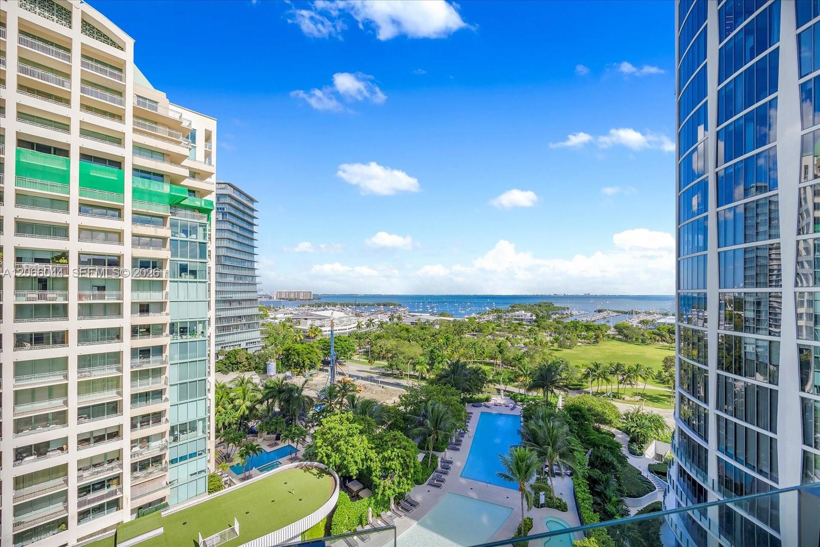 2821 S Bayshore Drive