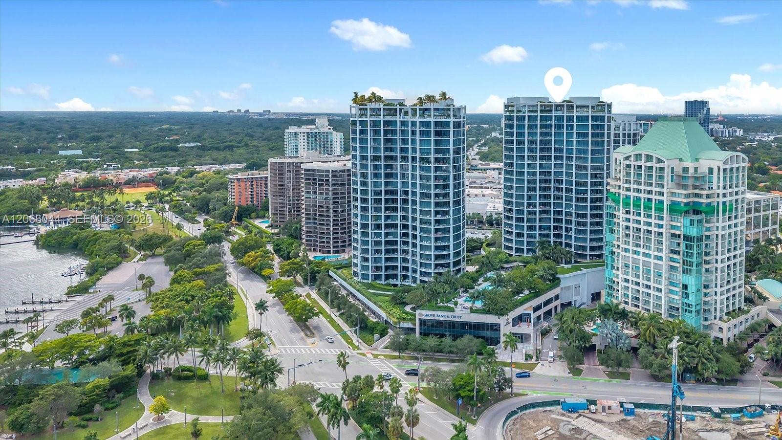 2821 S Bayshore Drive