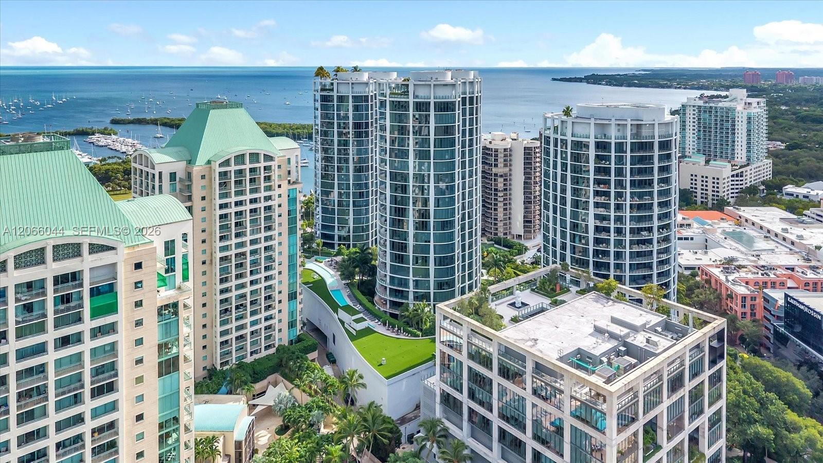 2821 S Bayshore Drive