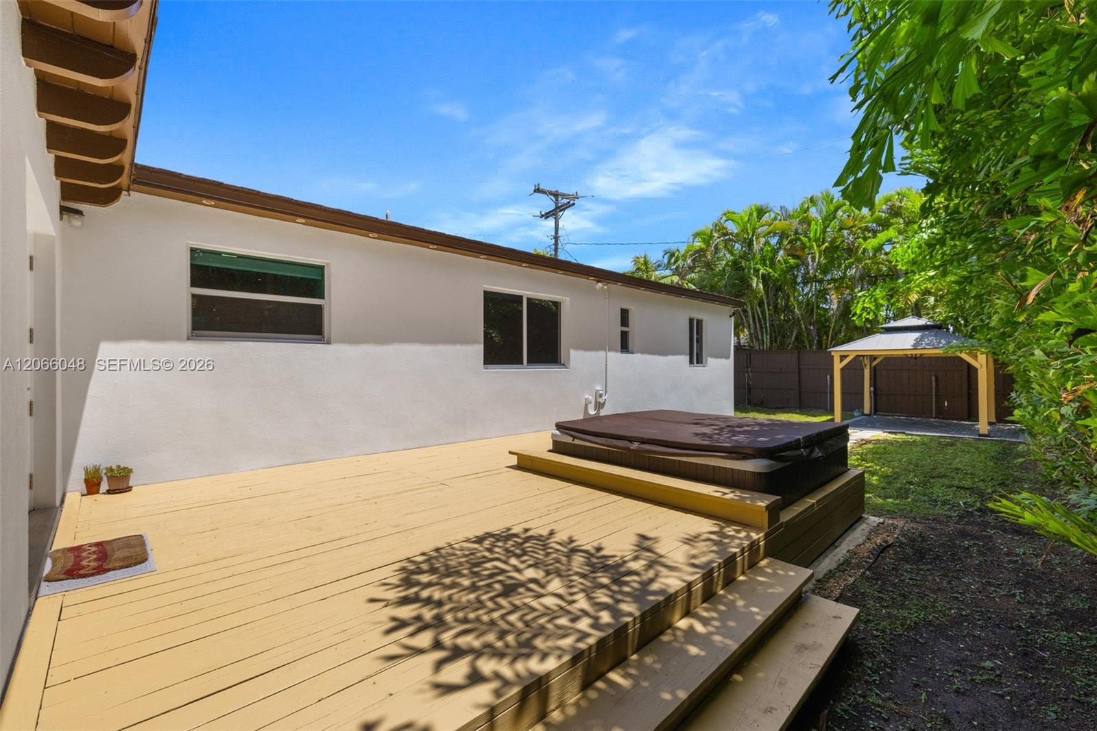 3210 SW 19th Terrace