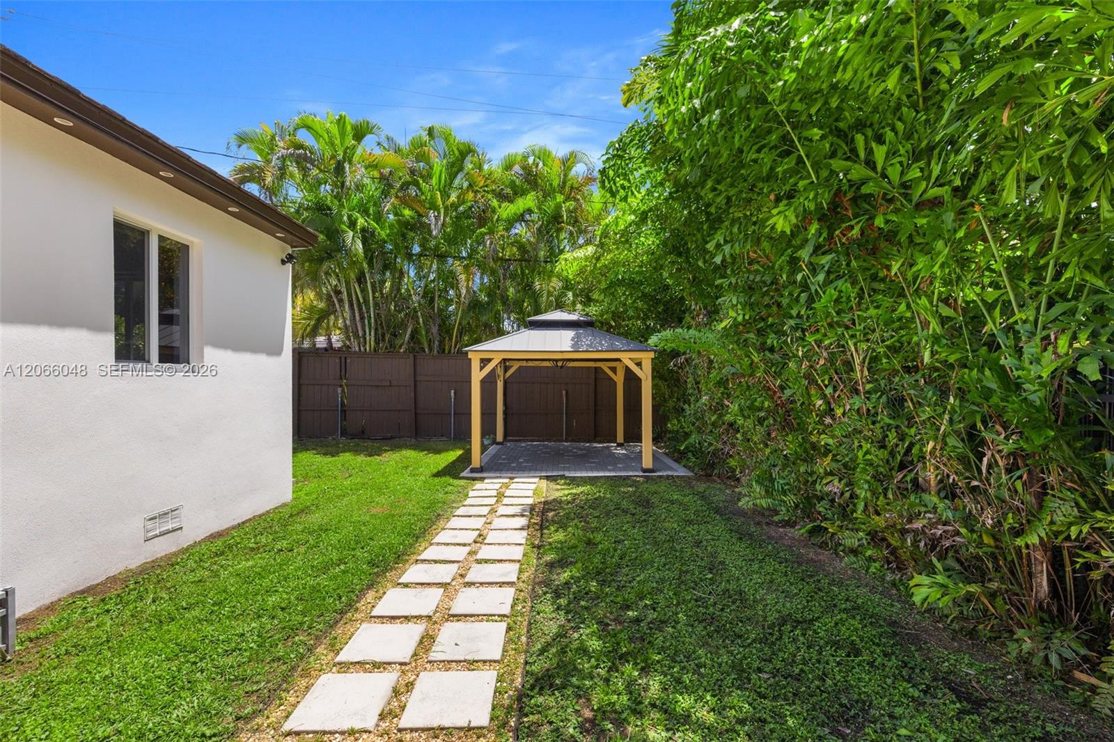 3210 SW 19th Terrace