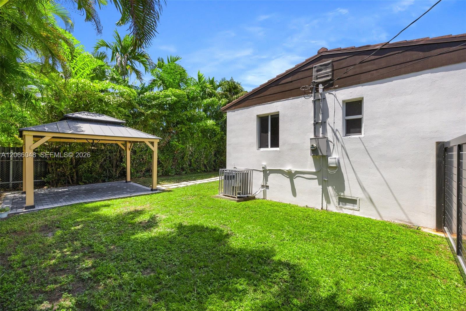 3210 SW 19th Terrace
