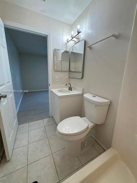 982 SW 9th Court