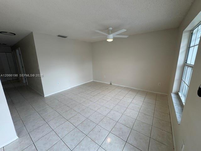 982 SW 9th Court