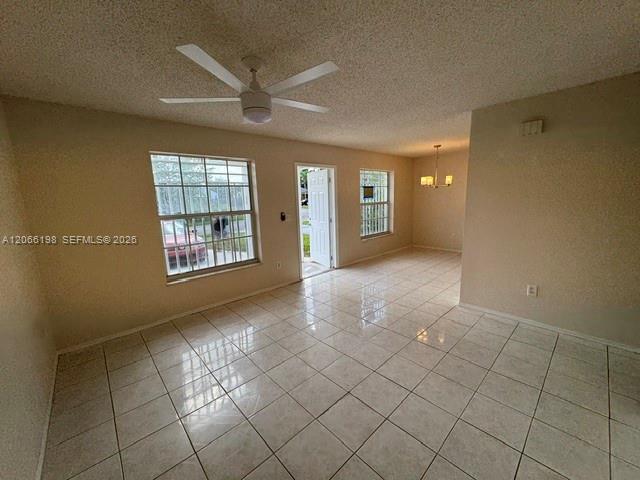 982 SW 9th Court