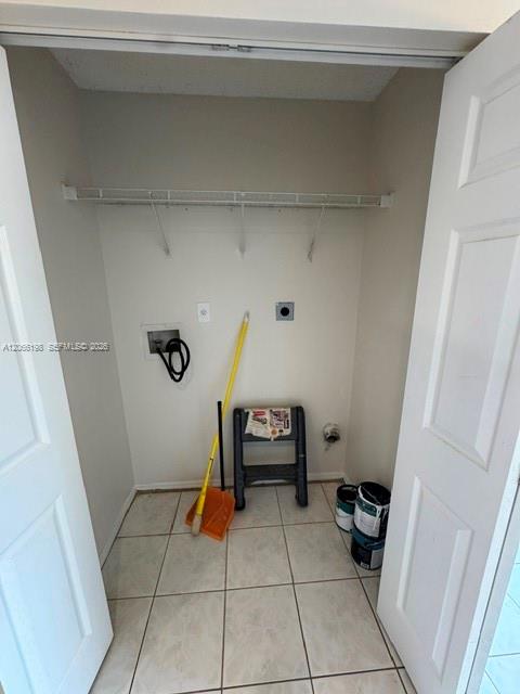 982 SW 9th Court