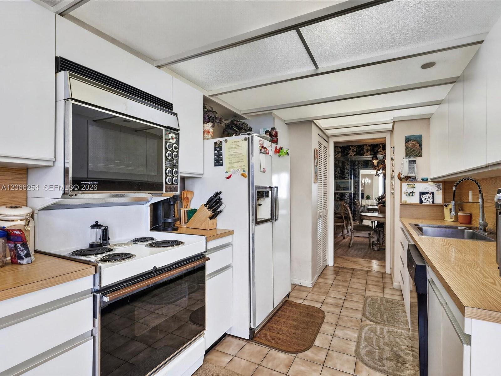 4000 Towerside Terrace