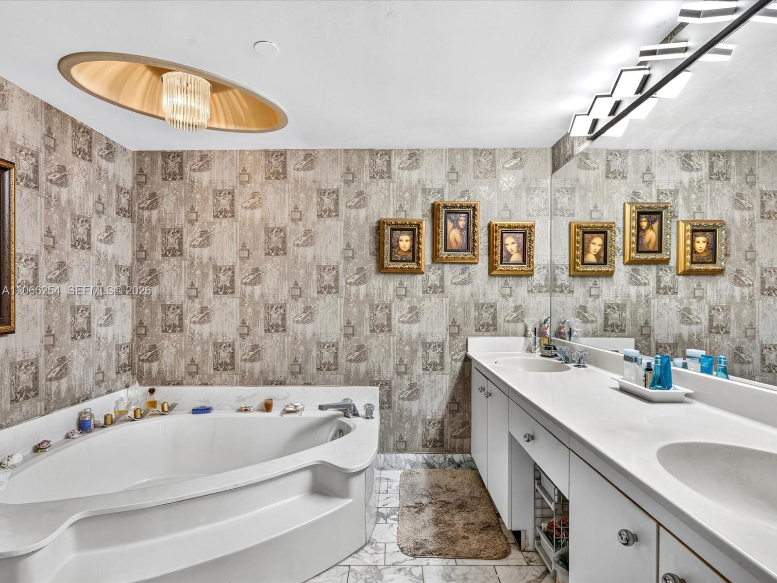 4000 Towerside Terrace