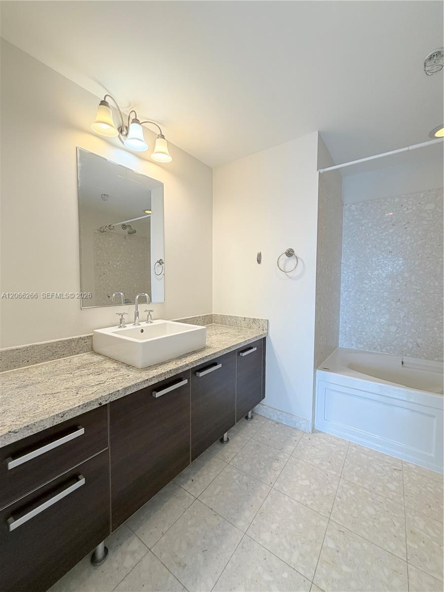 185 SW 7th Street