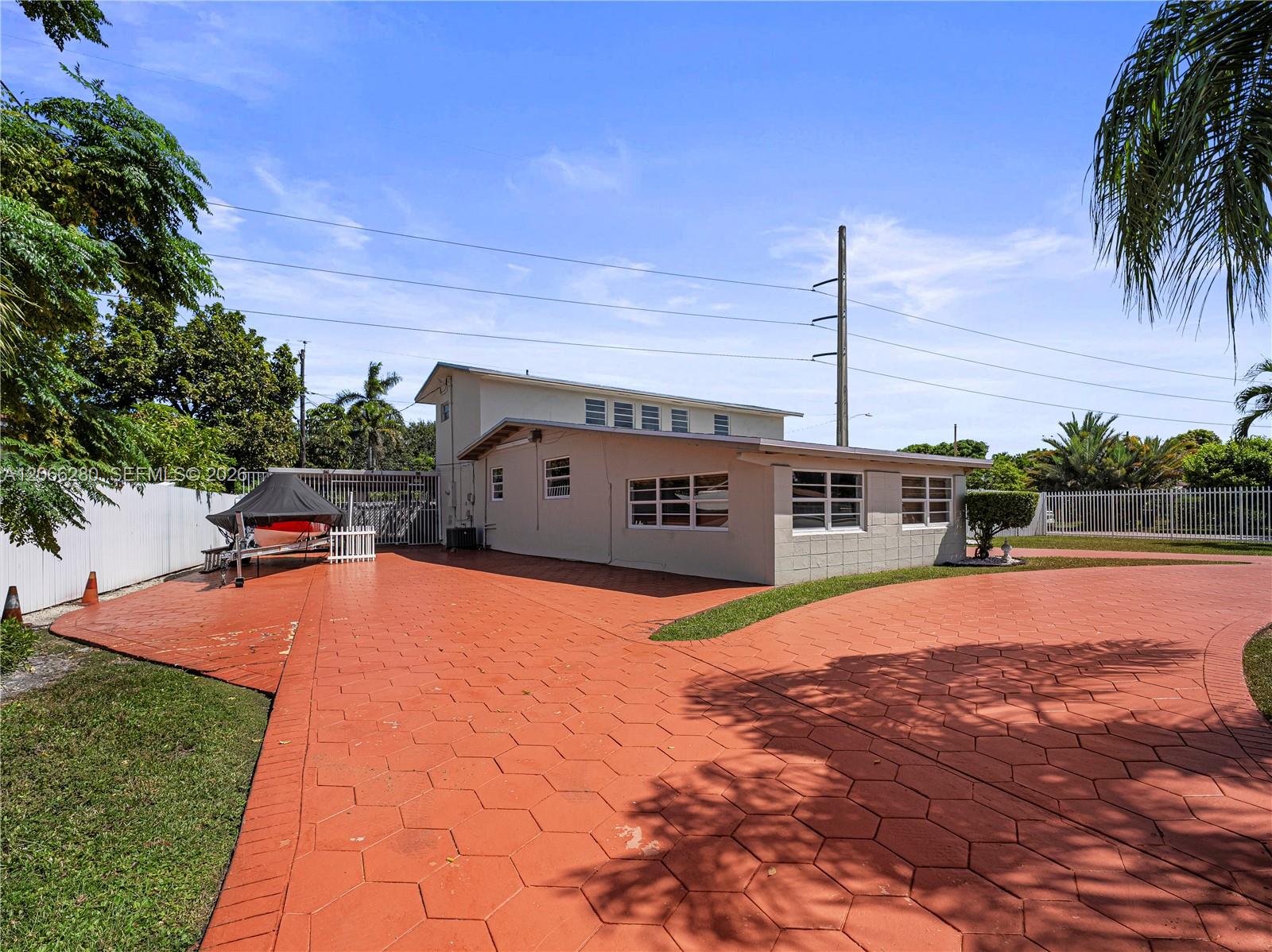 8241 SW 12th Terrace