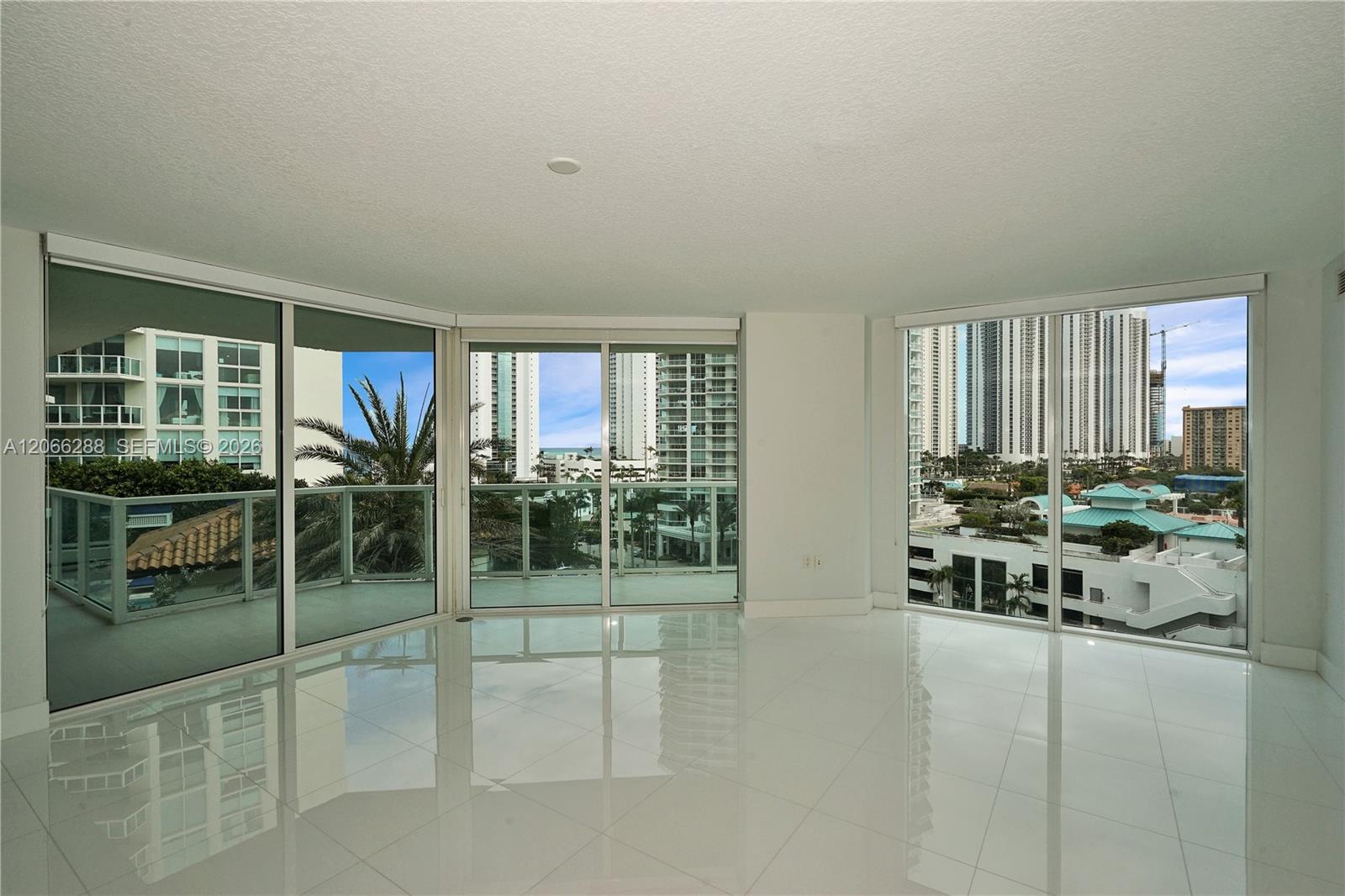 250 Sunny Isles Boulevard