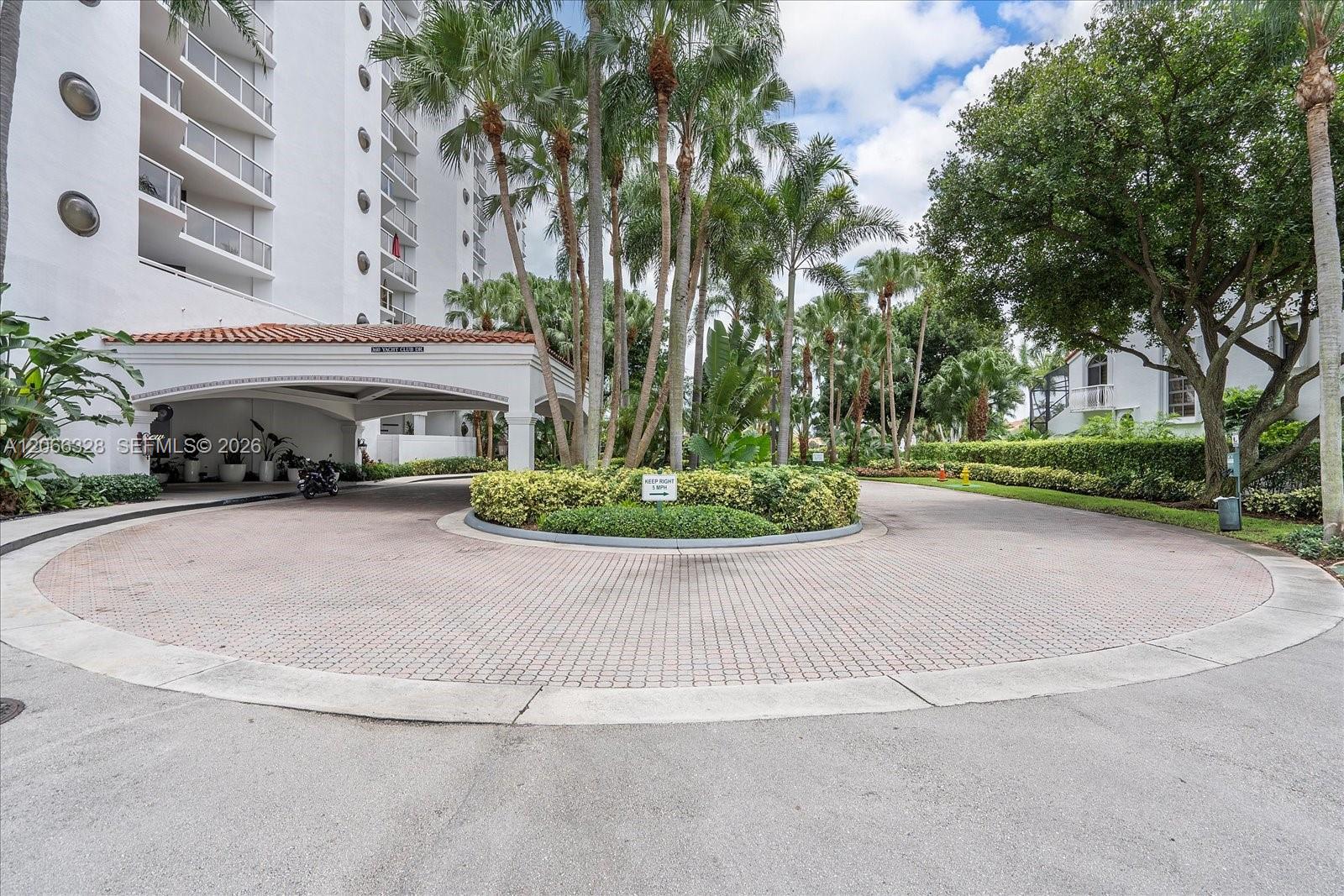 3610 Yacht Club Drive