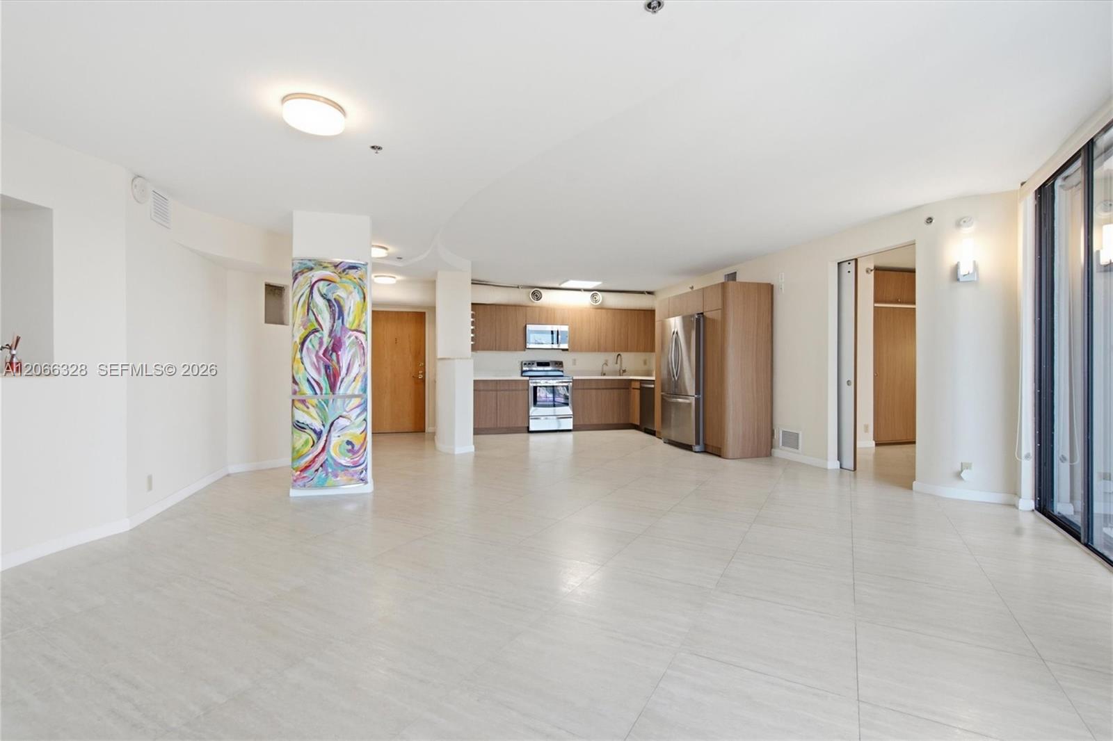 3610 Yacht Club Drive