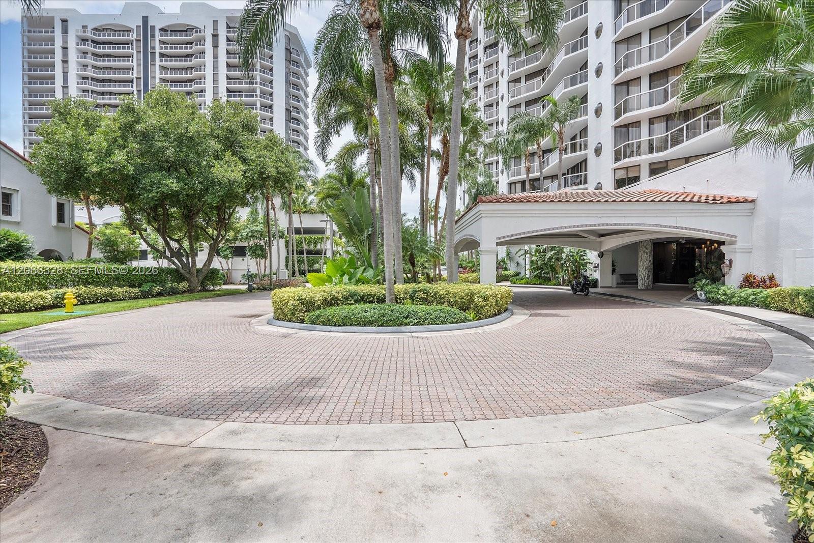 3610 Yacht Club Drive