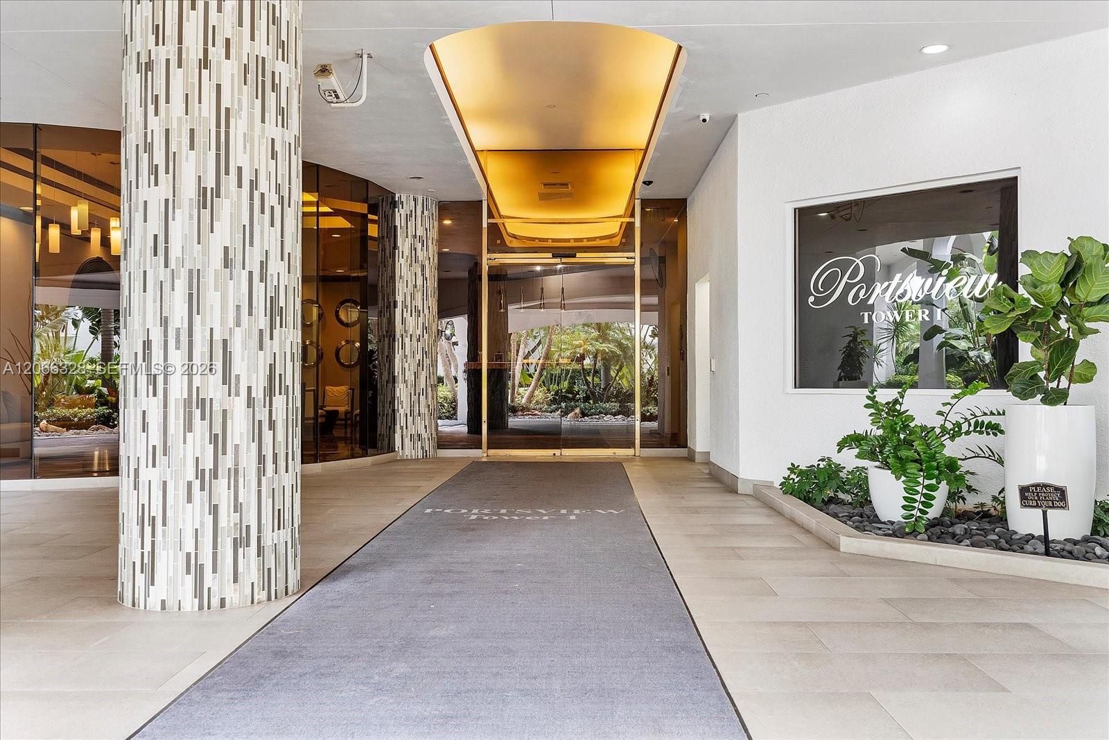 3610 Yacht Club Drive