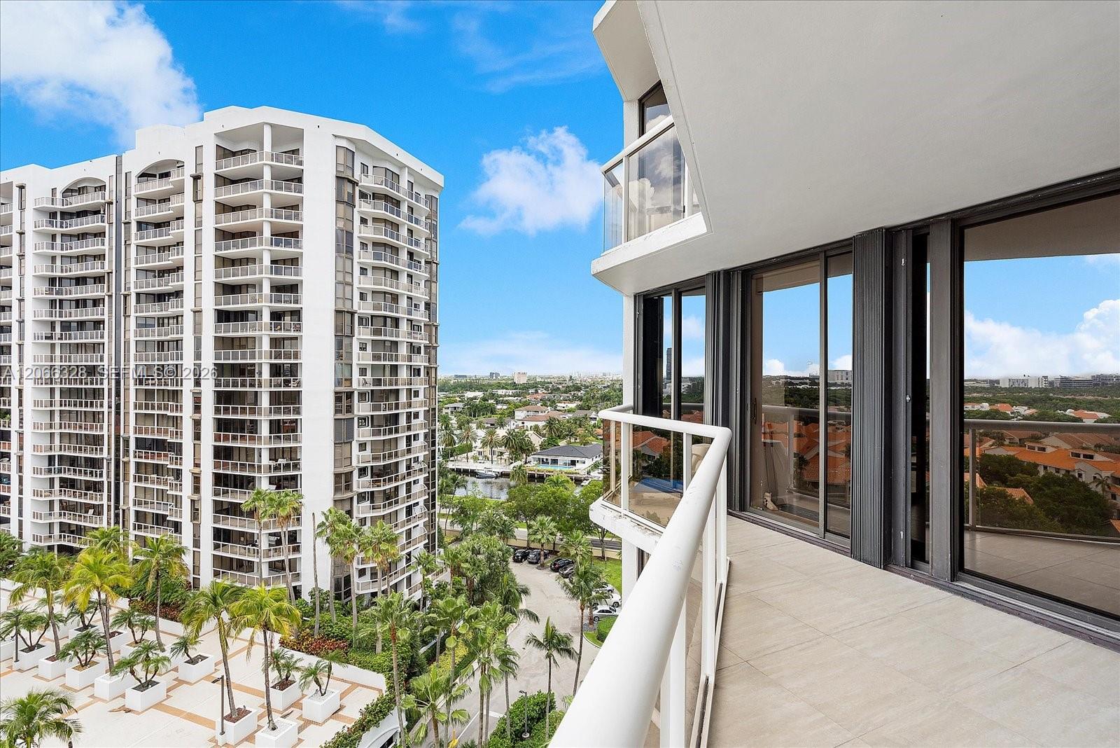 3610 Yacht Club Drive
