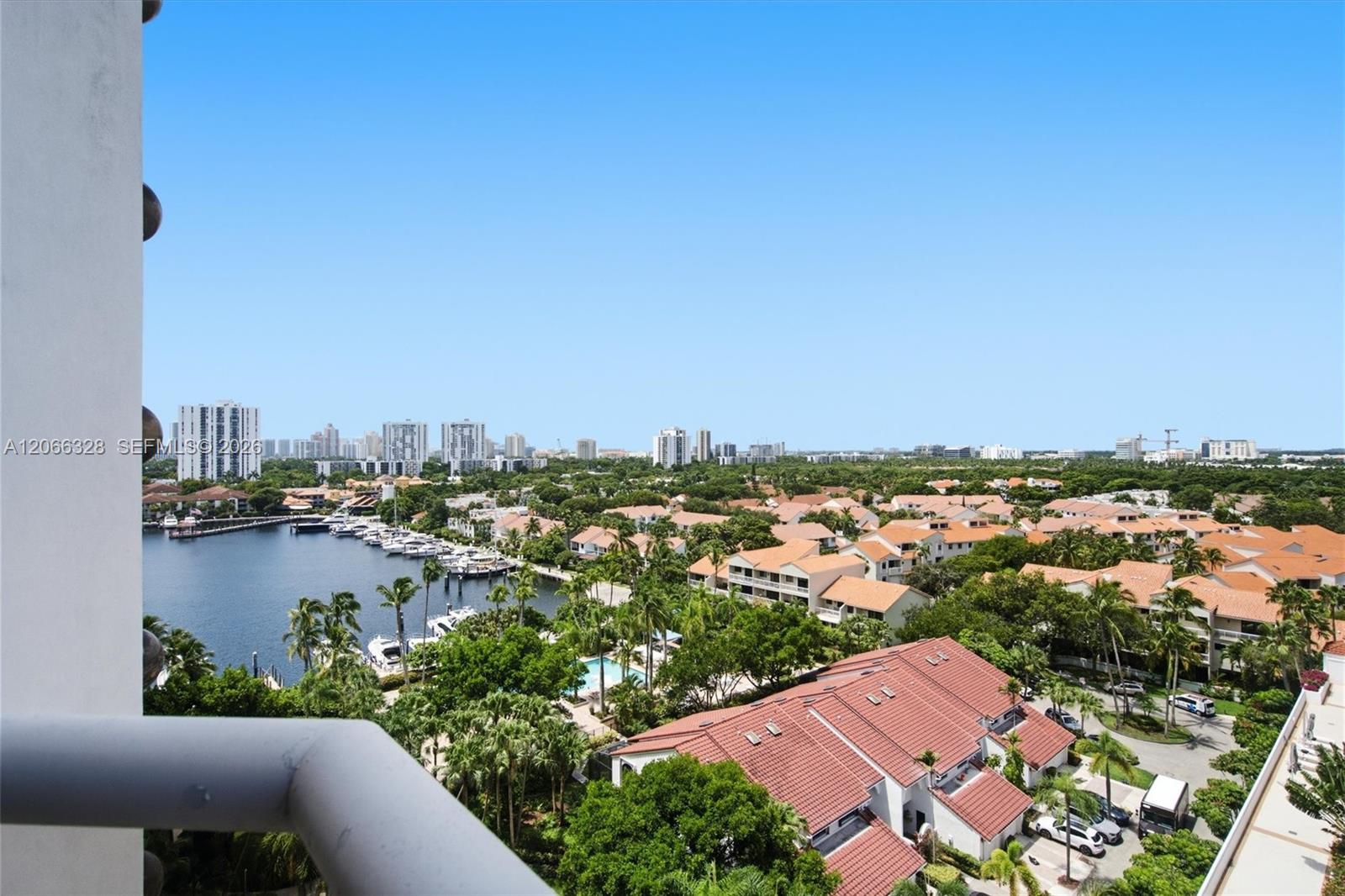 3610 Yacht Club Drive