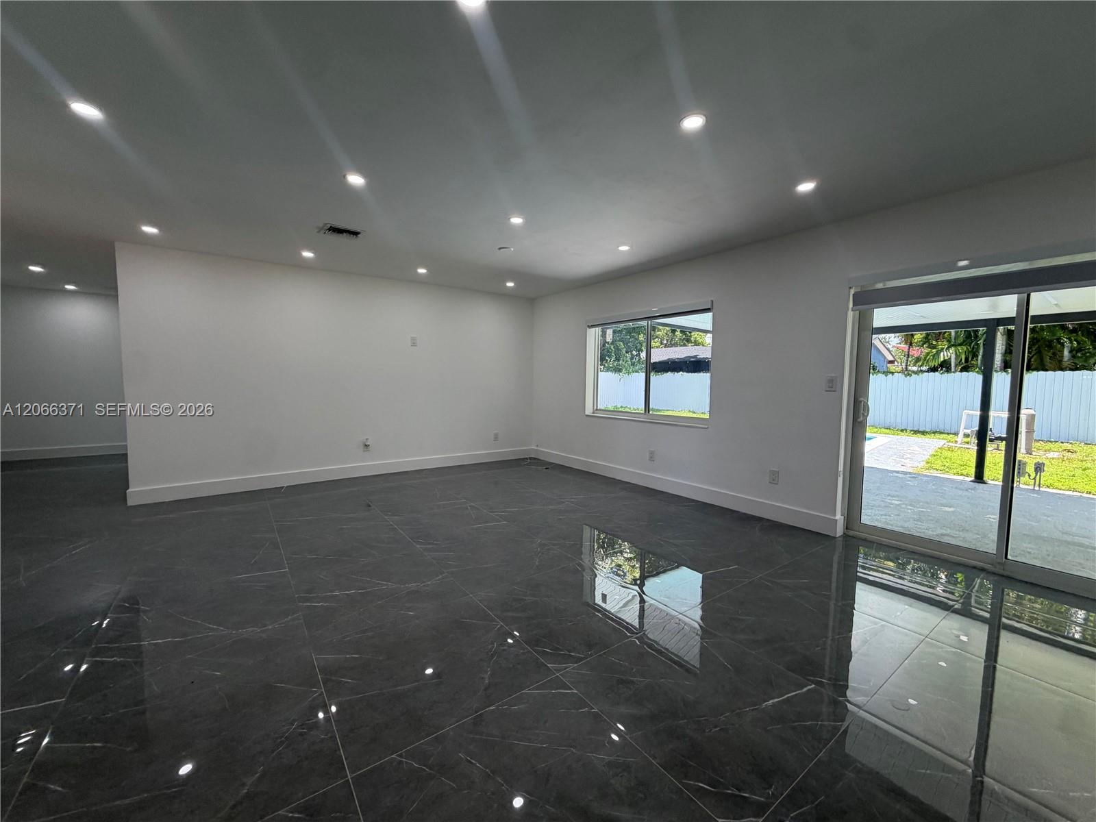9934 SW 195th Street gallery image #11