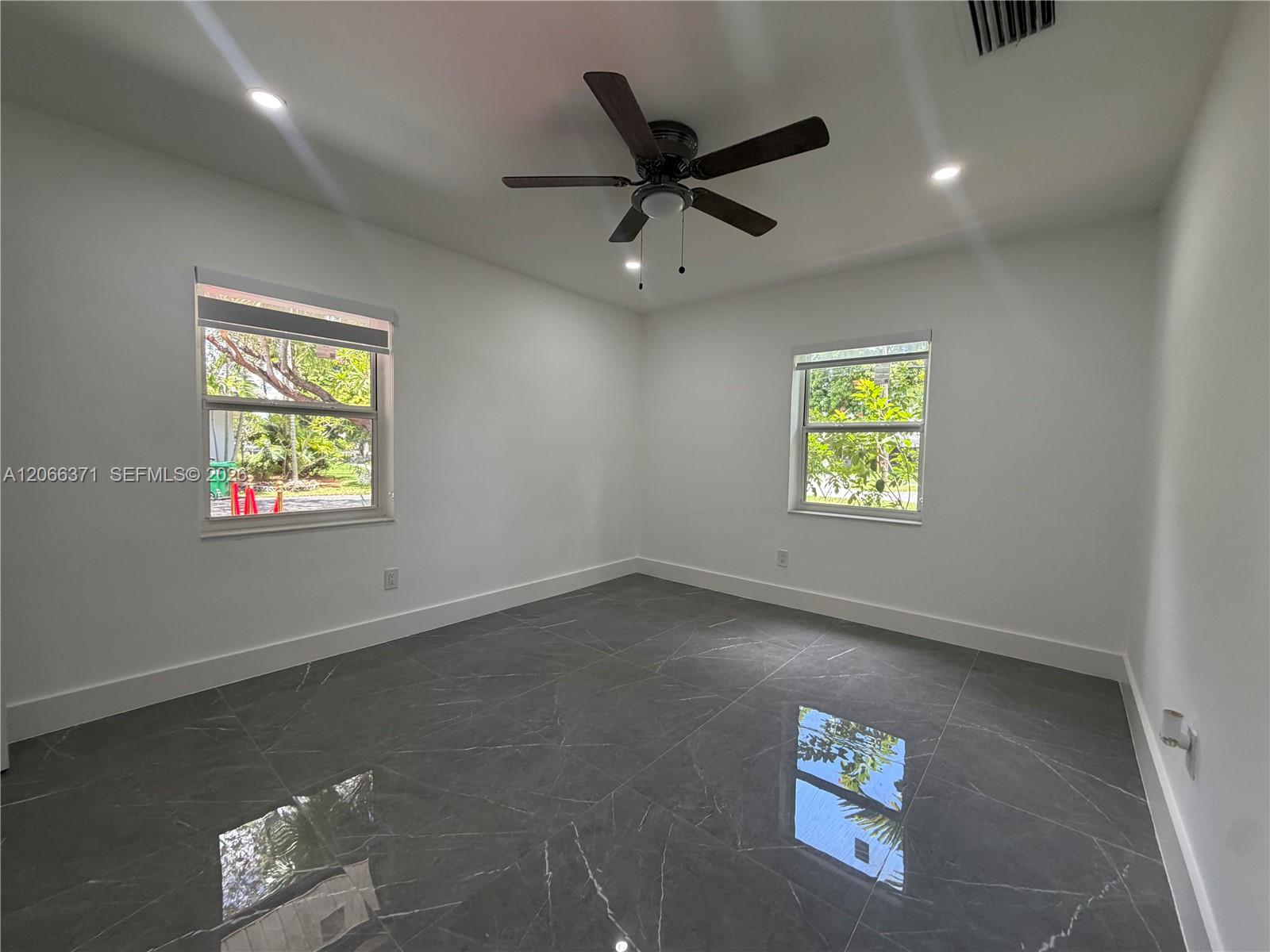 9934 SW 195th Street gallery image #17