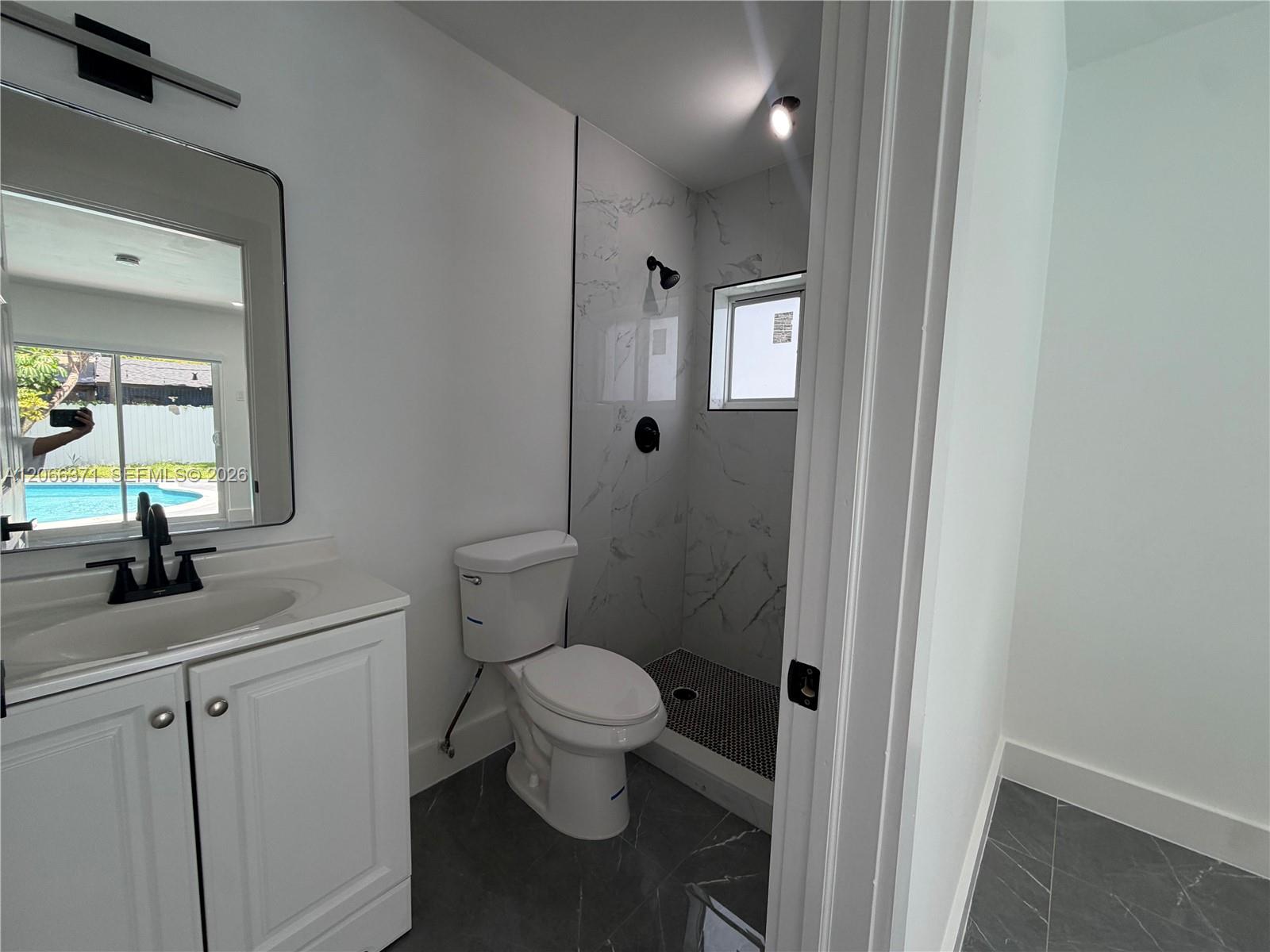 9934 SW 195th Street gallery image #24