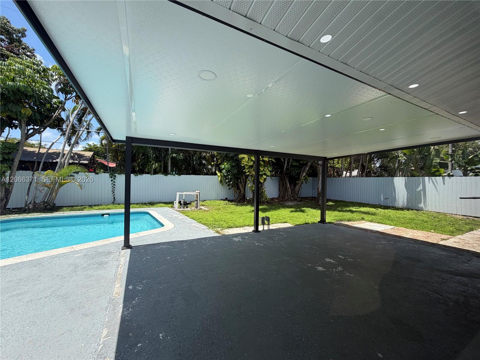 9934 SW 195th Street gallery image #5
