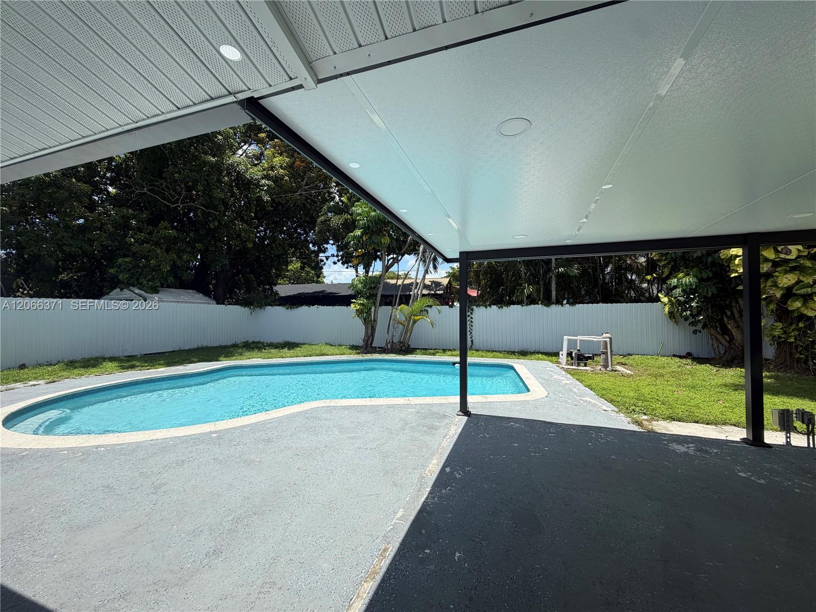 9934 SW 195th Street gallery image #6