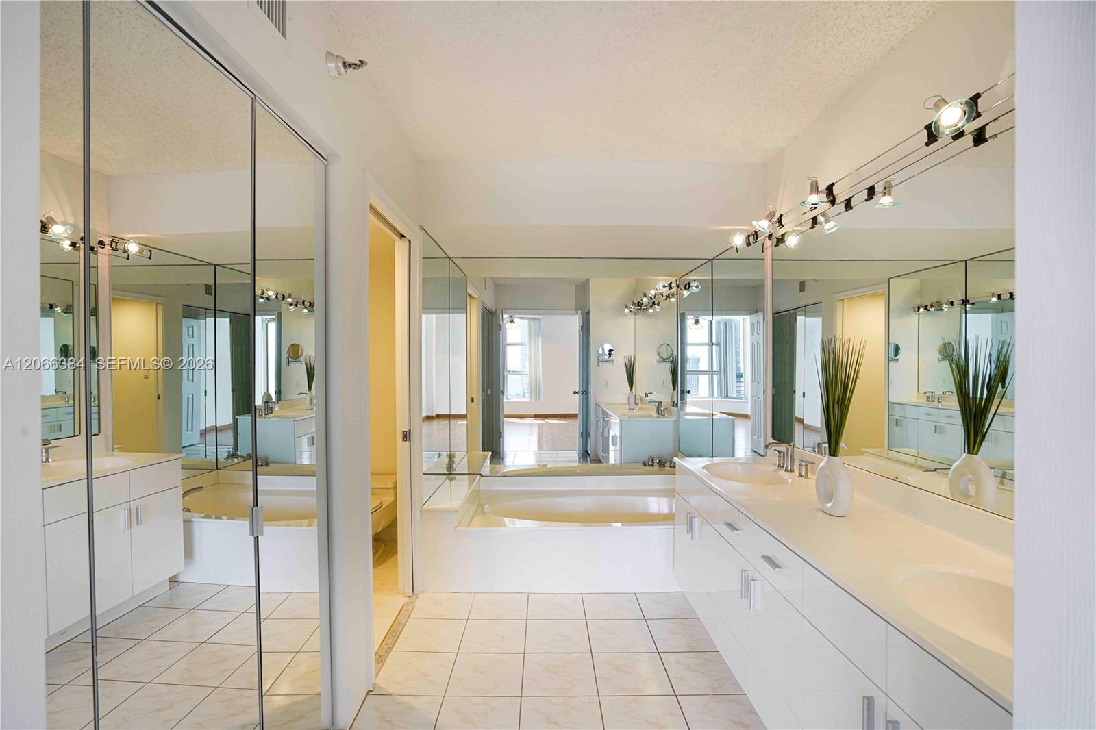3530 Mystic Pointe Drive
