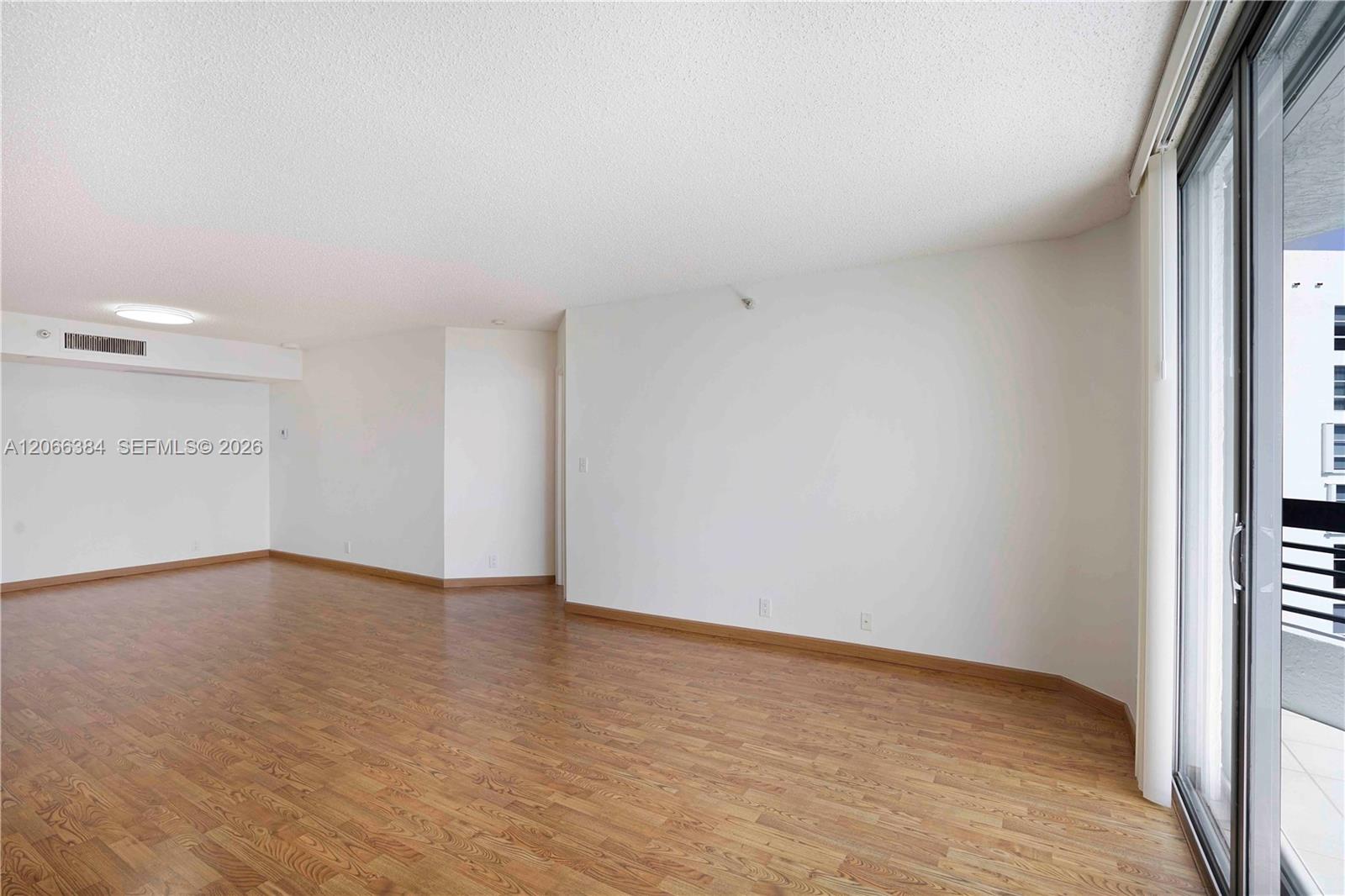 3530 Mystic Pointe Drive
