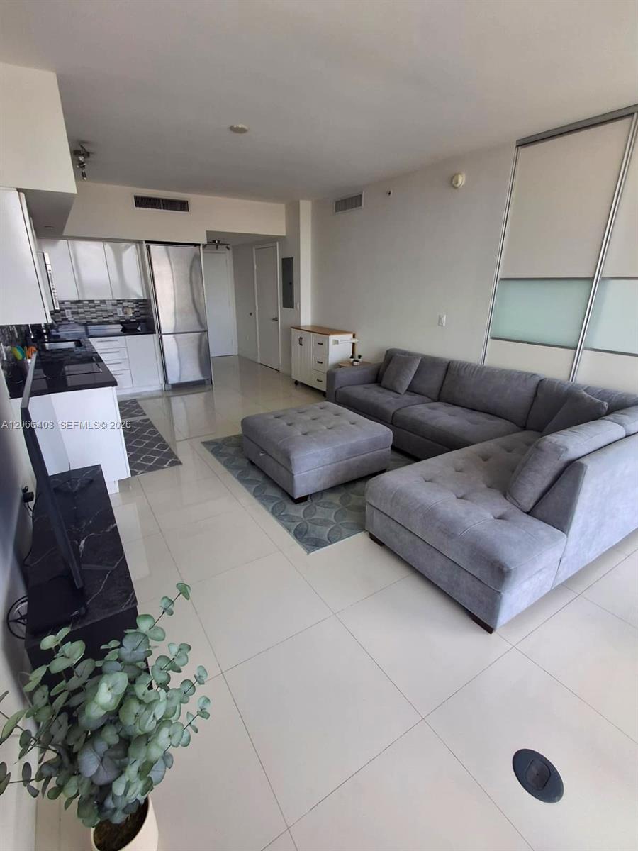 92 SW 3rd Street