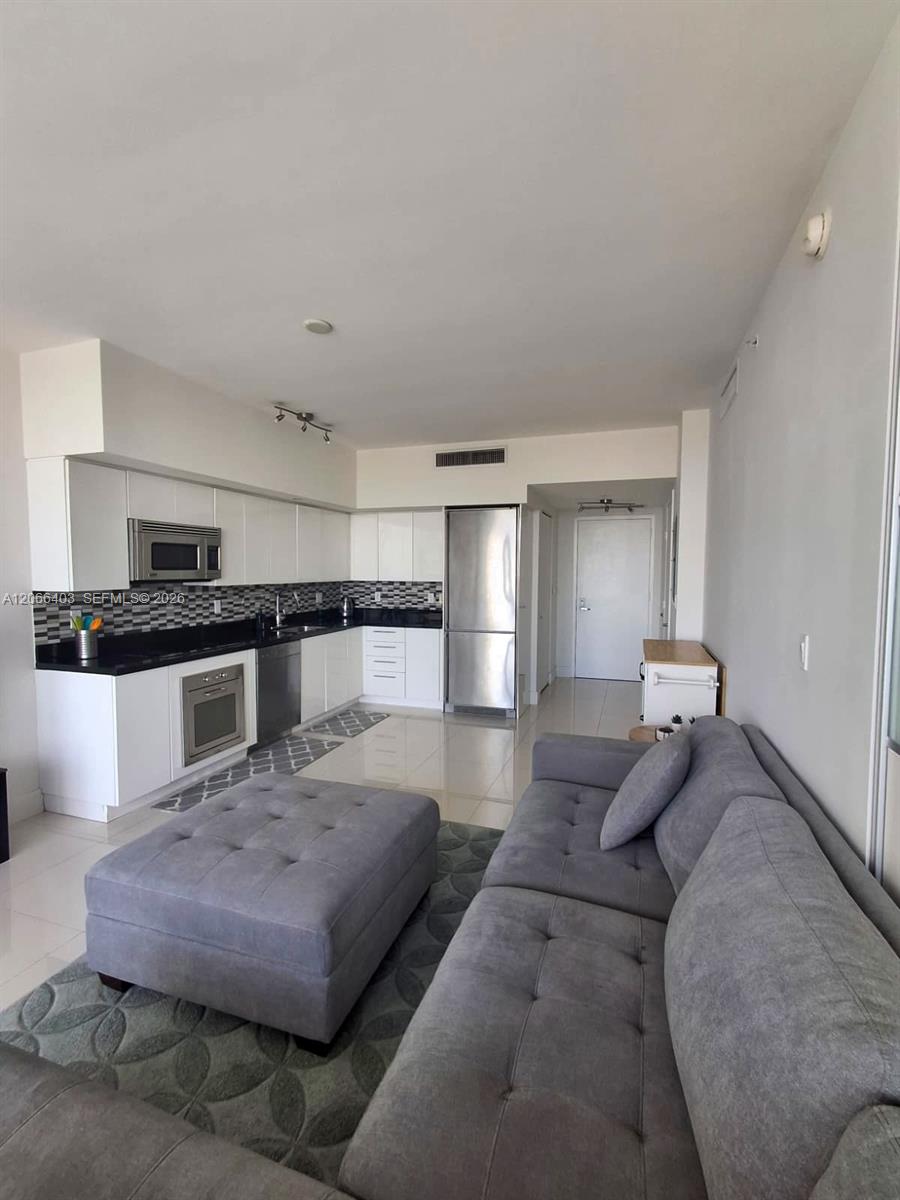 92 SW 3rd Street