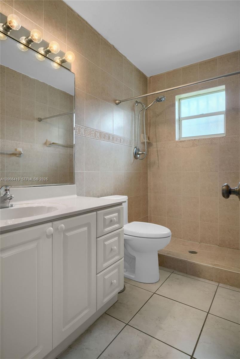 2306 SW 58th Court