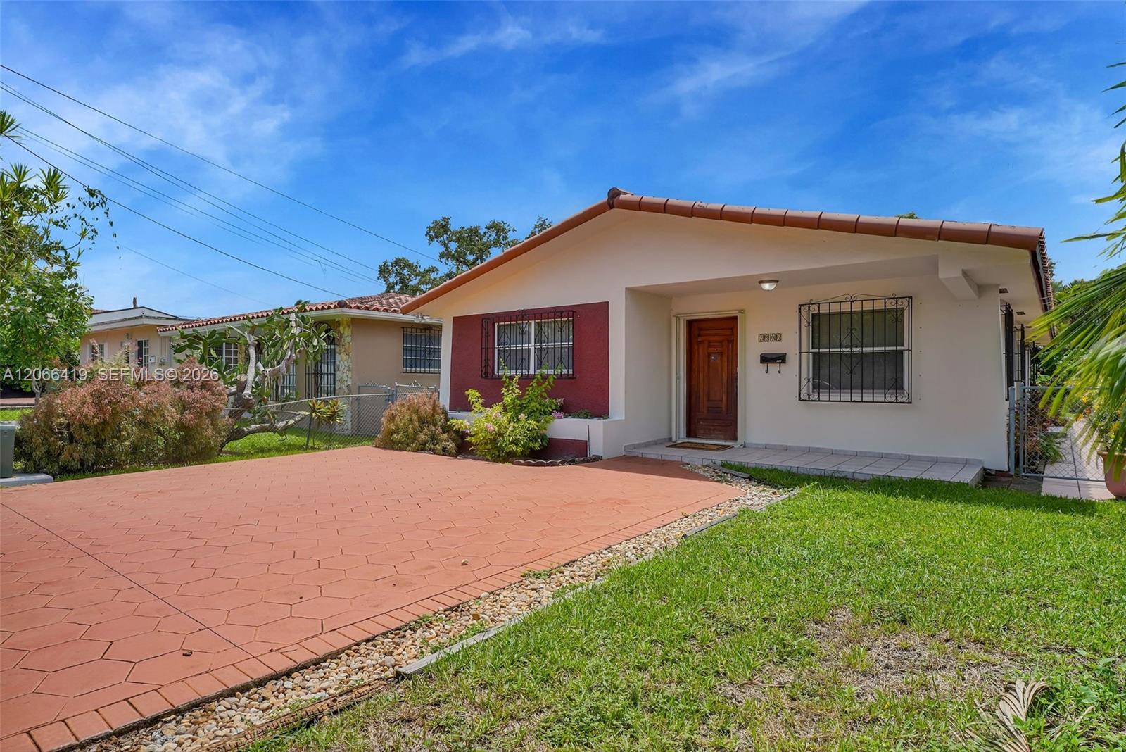 2306 SW 58th Court