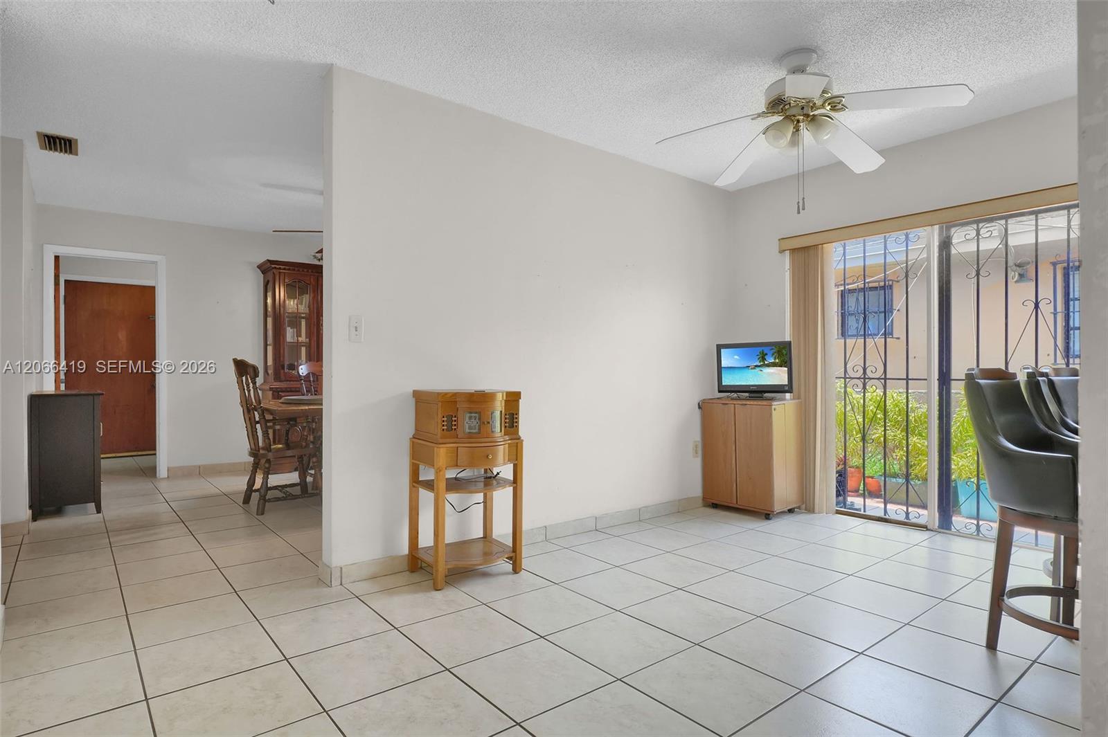 2306 SW 58th Court