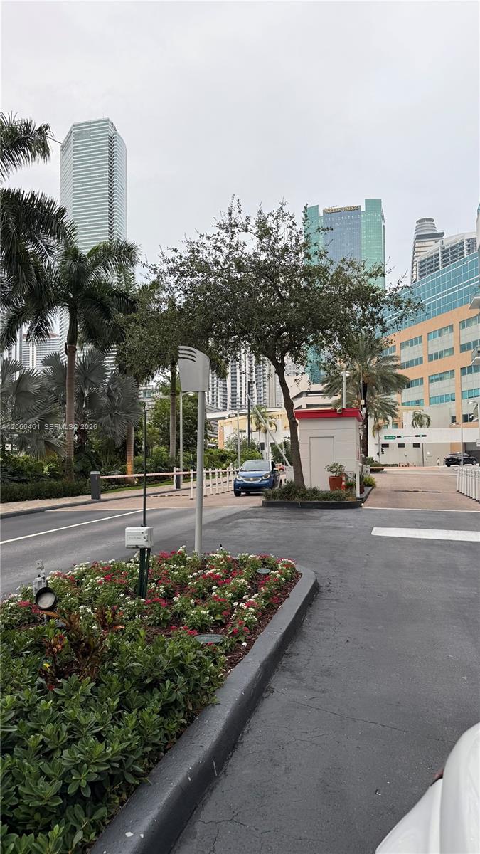 350 S Miami Avenue