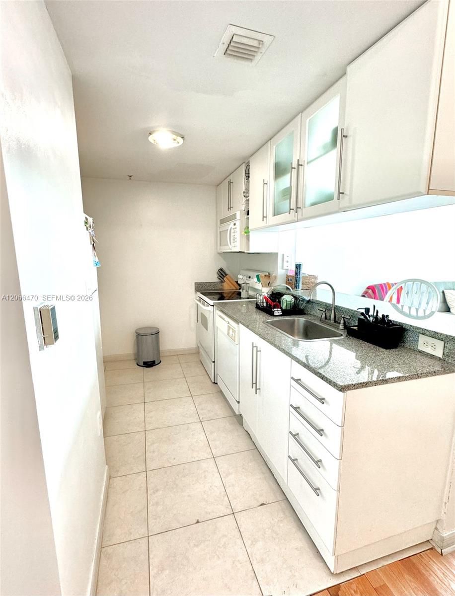 275 NE 18th Street