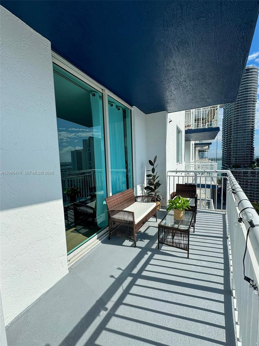 275 NE 18th Street
