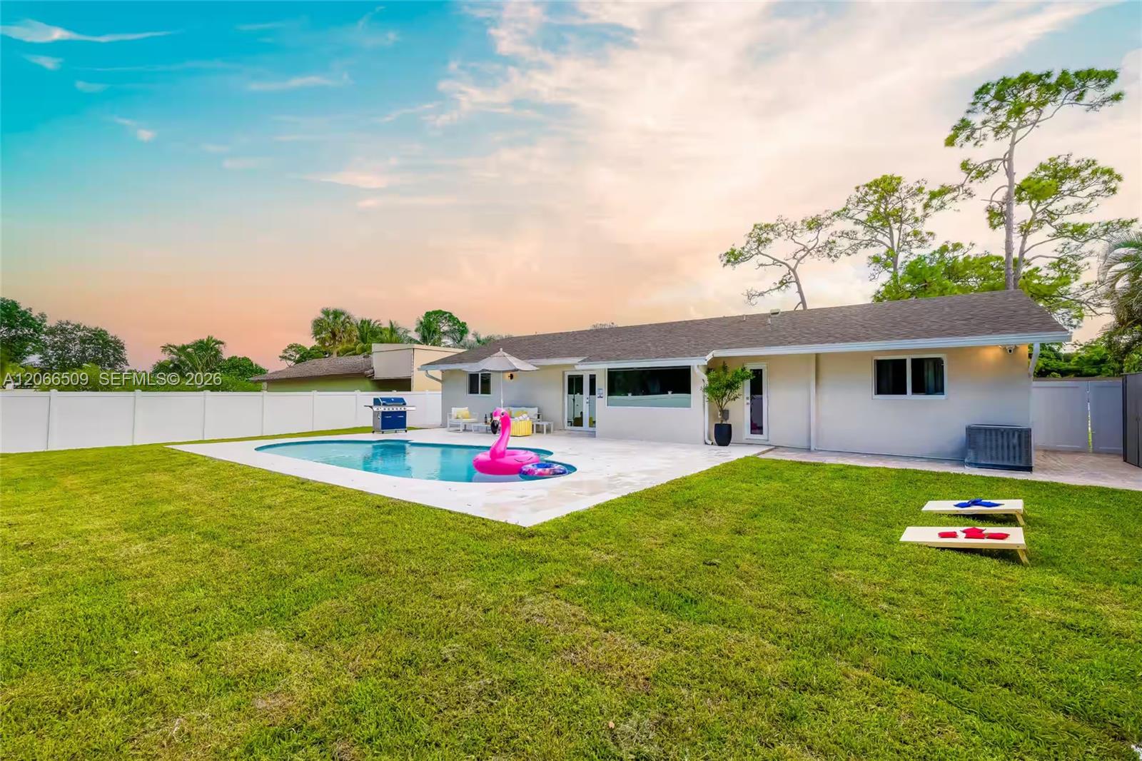 4899 Canal Drive