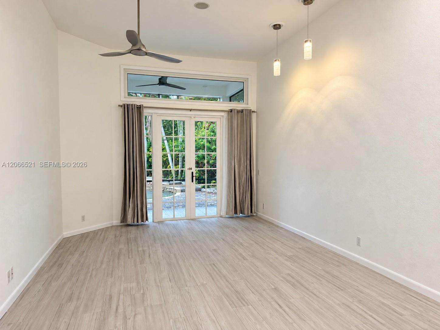 2616 Oakbrook Court