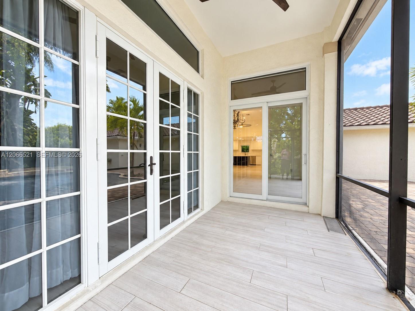 2616 Oakbrook Court